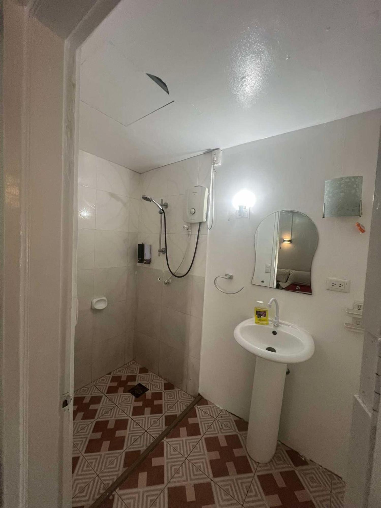 Ice Bear Bar & Tourist Inn Dauis Dış mekan fotoğraf